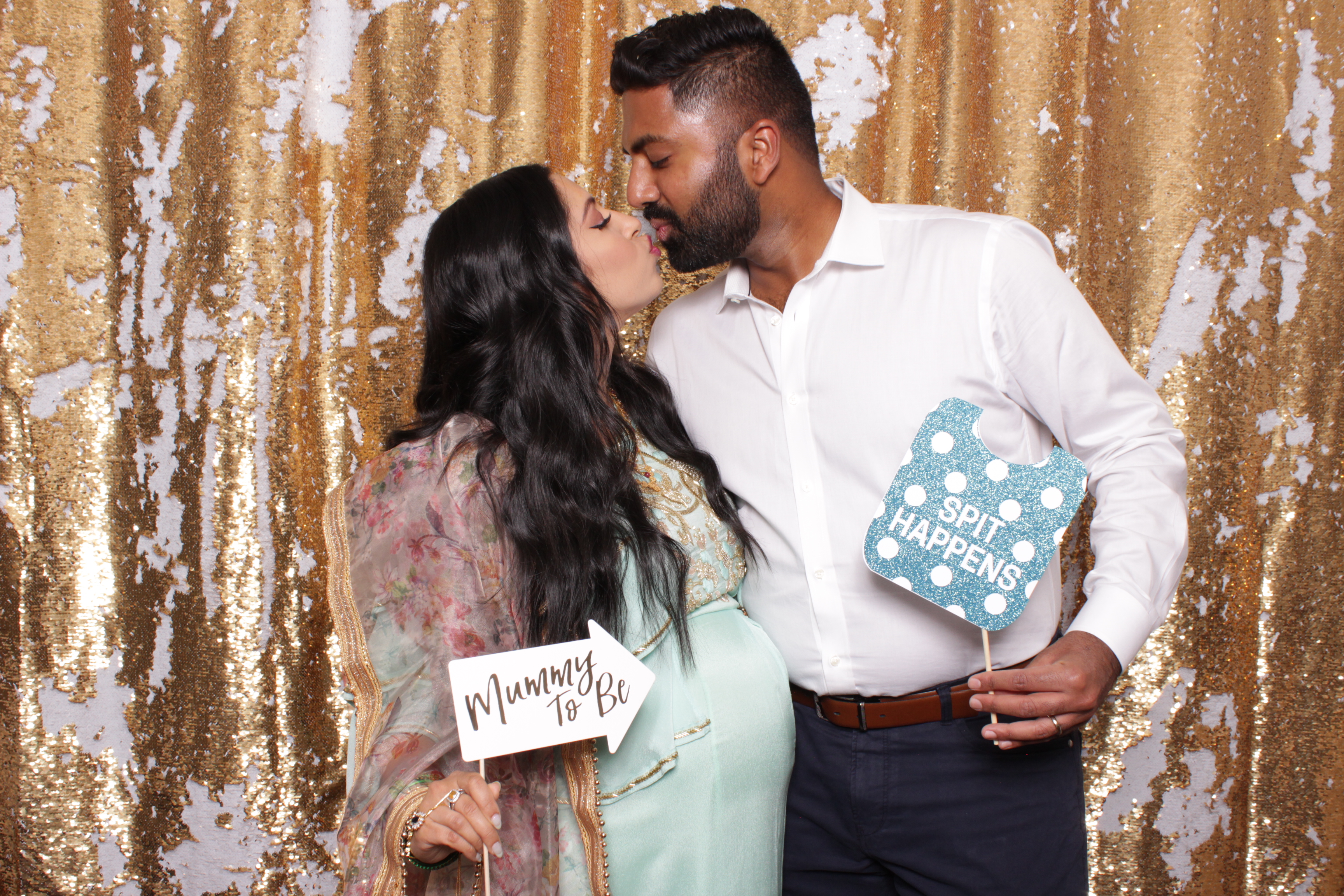 Rumya's Baby Shower | View more photos from the event at events.alfrescophoto.com/u/AlfrescoPhoto/Rumyas-Baby-Shower